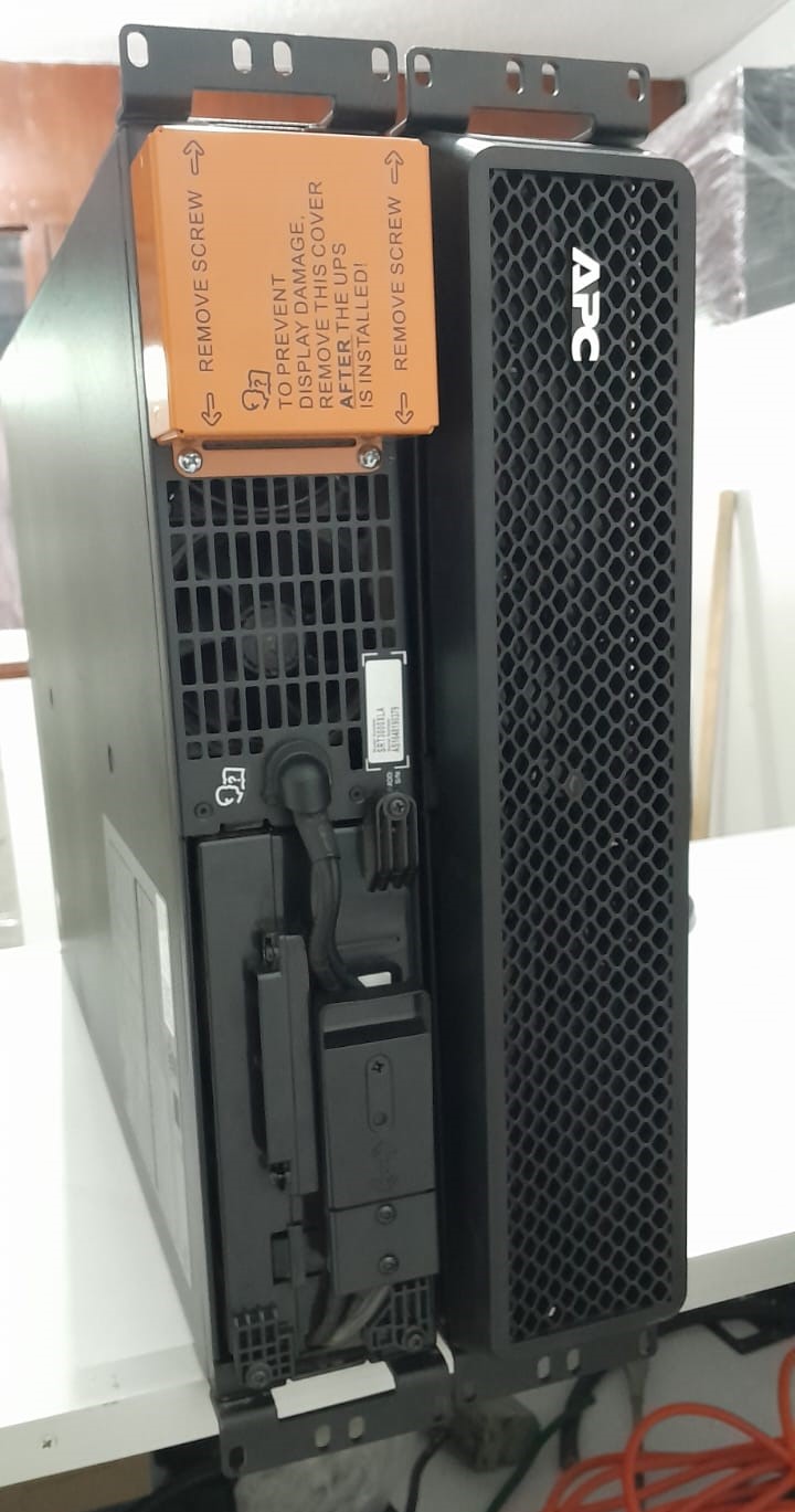 UPS APC SRT3000XLA - Imagen 5